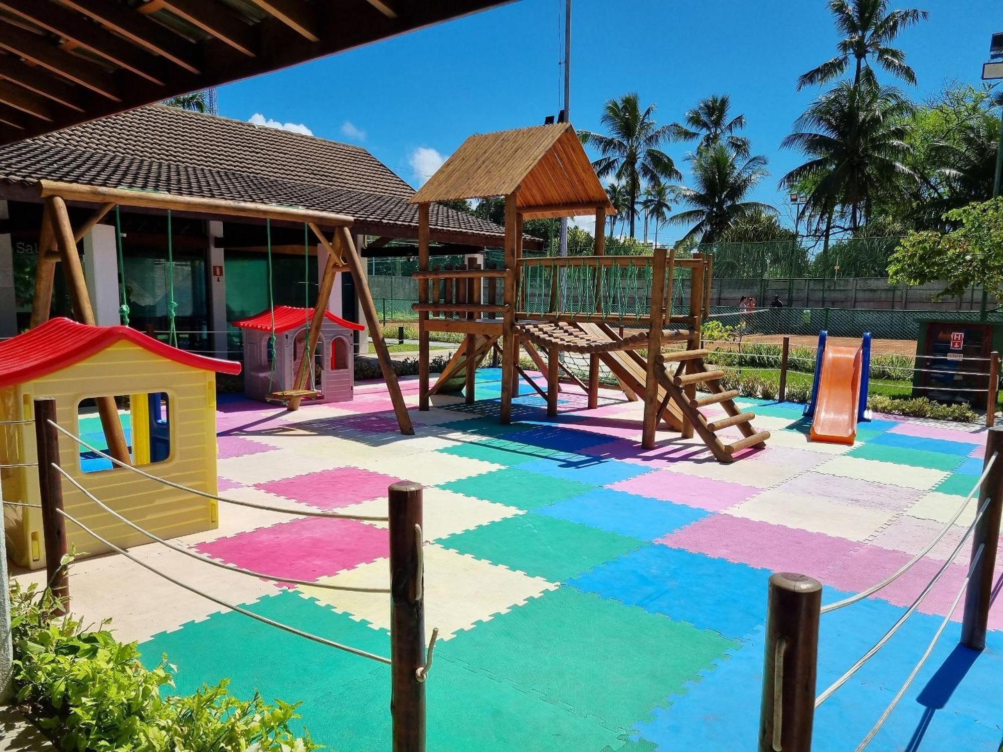 Cupe Living Por Brevelar