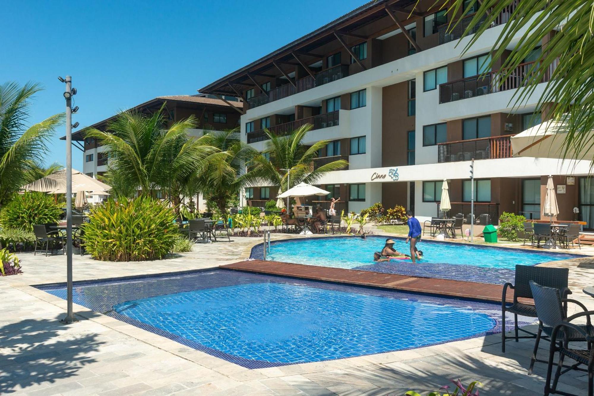 Cupe Living Por Brevelar