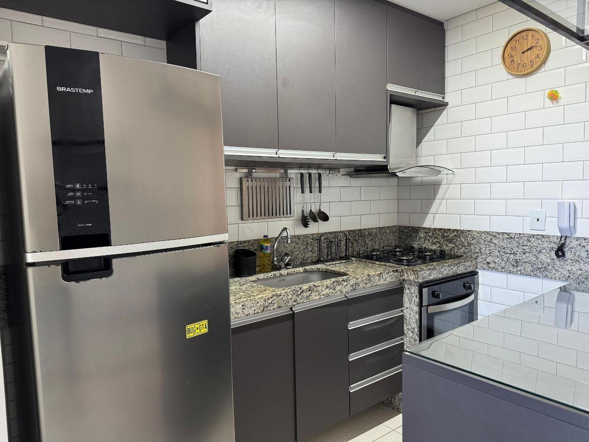 Cupe Living Por Brevelar